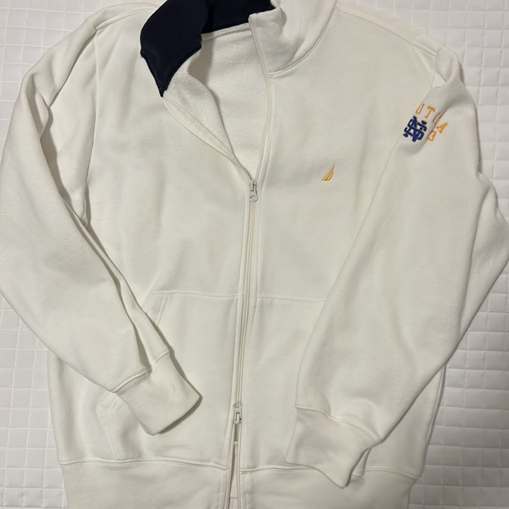 Men’s Nautica fleece jacket, white with blue trim, M